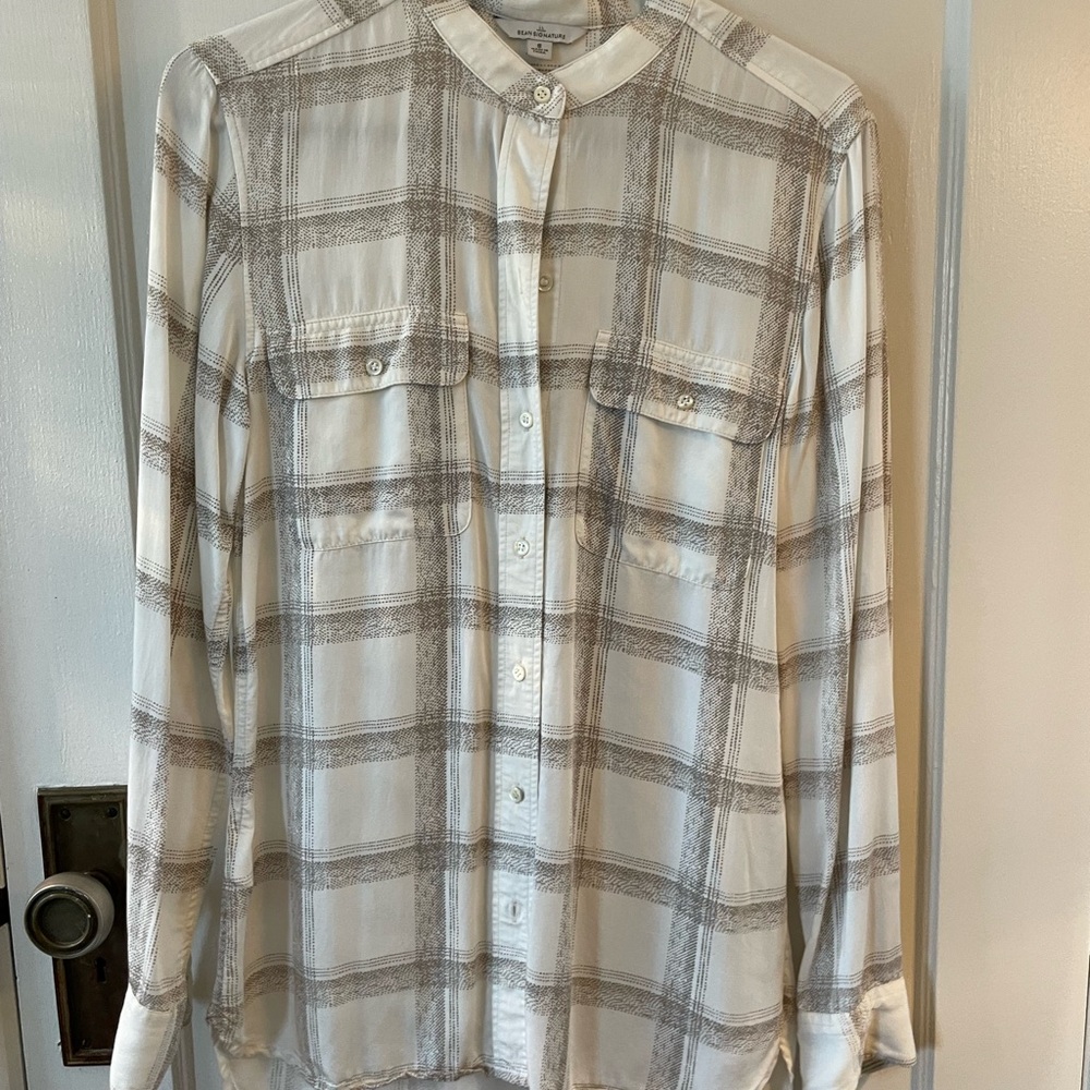 LL Bean Signature long Henley button down